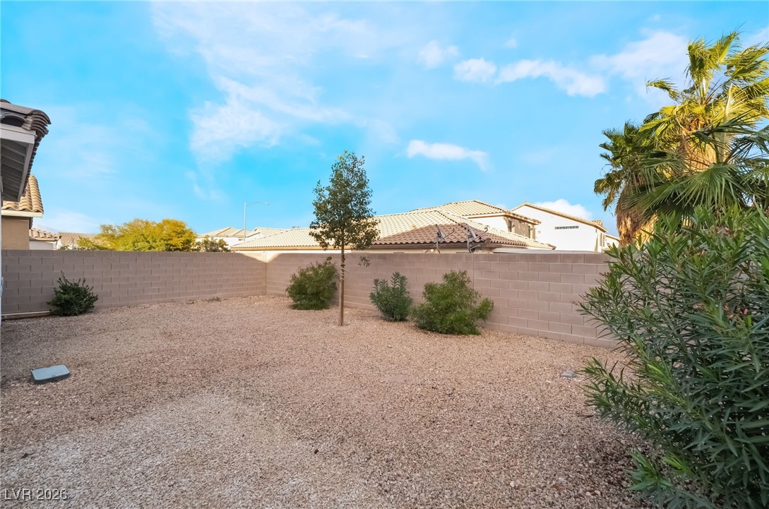 6044 Neptuno Street Las Vegas, NV 89113 - Photo 31 of 35