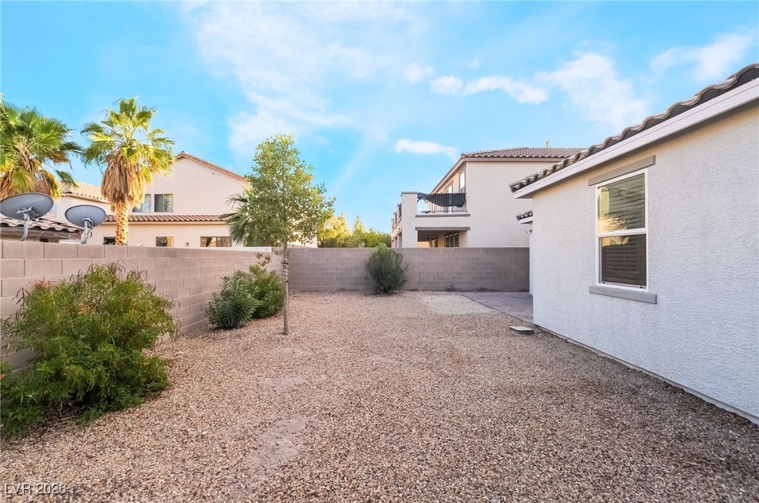 6044 Neptuno Street Las Vegas, NV 89113 - Photo 34 of 35