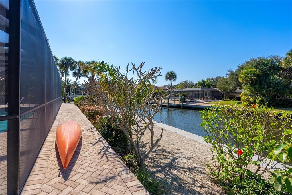 5456 Azure Way Sarasota, FL 34242 - Photo 40 of 44
