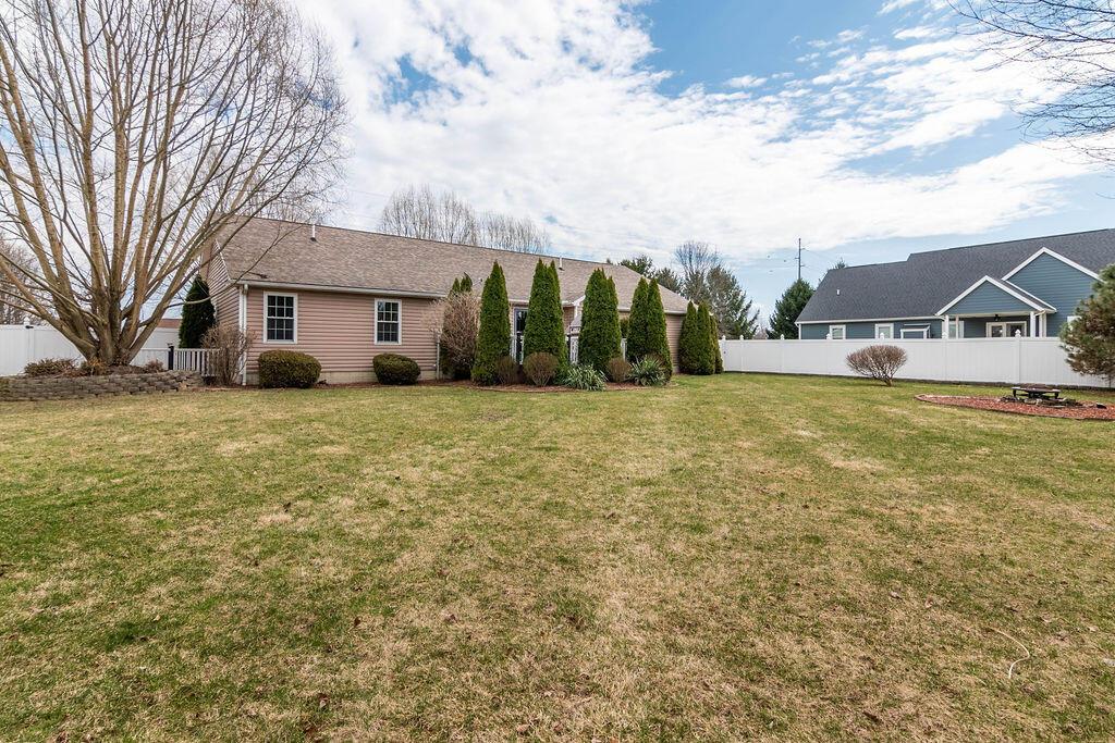 3337 Gooding Road Marion, OH 43302 - Photo 36 of 41 Large 0.55 acre lot!