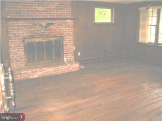 1443 Dorel Road Rydal, PA 19046 - Photo 2 of 6