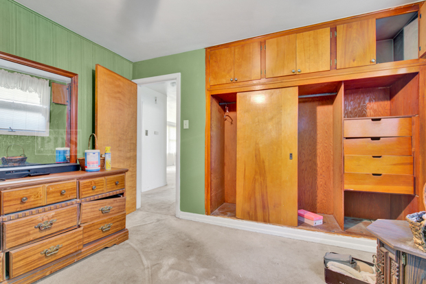 4346 Maple Avenue Brookfield, IL 60513 - Photo 14 of 18 a view of walk in closet with wooden floor