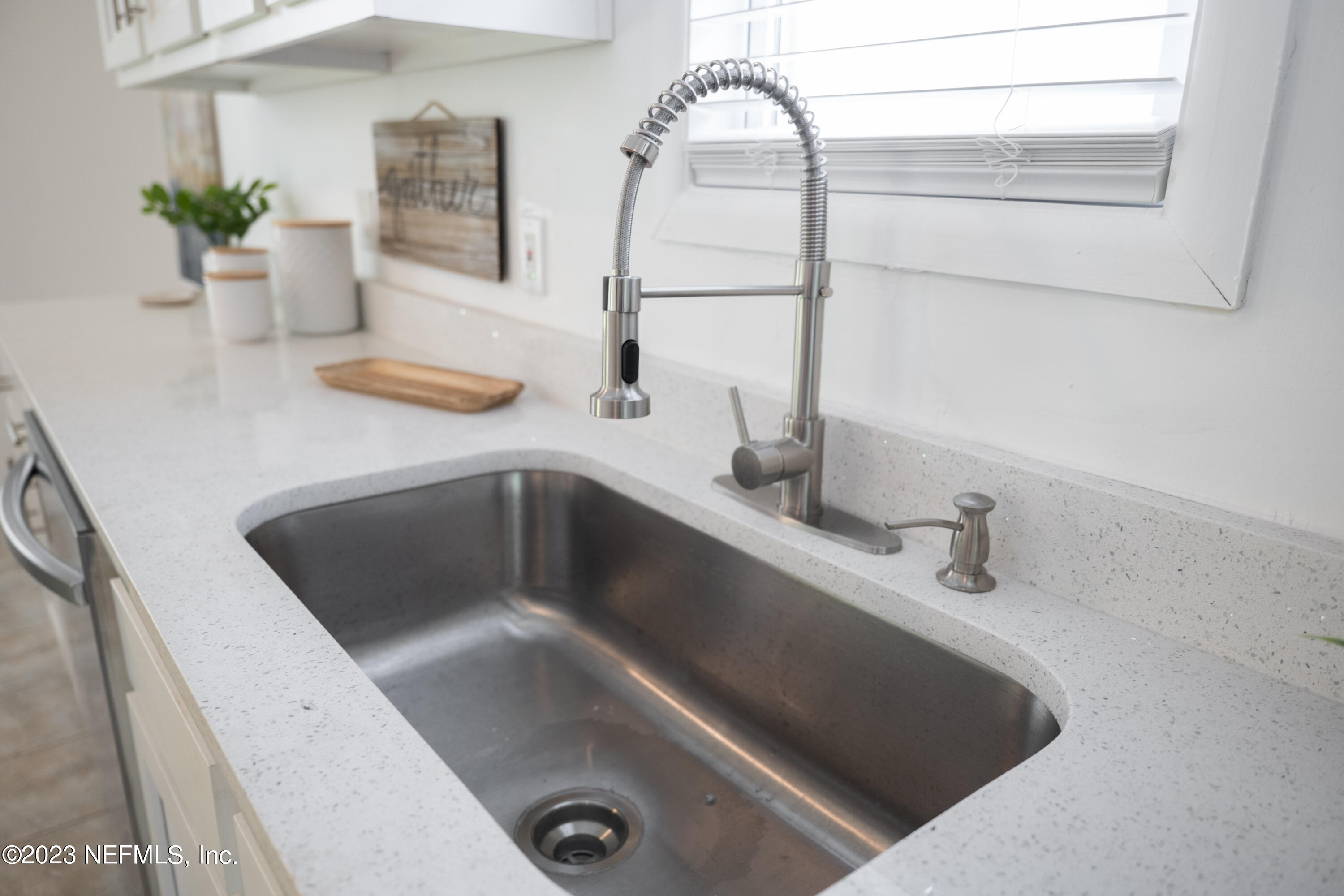 15450 Dewanna Road Jacksonville, FL 32218 - Photo 27 of 39 15450DewannaRdJacksovilleFL-35