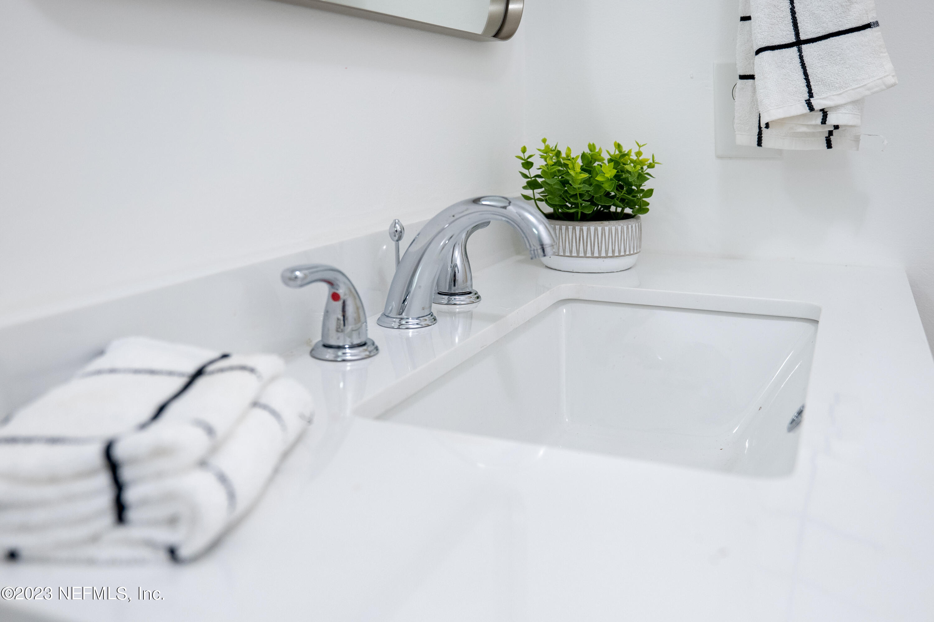 15450 Dewanna Road Jacksonville, FL 32218 - Photo 37 of 39 15450DewannaRdJacksovilleFL-45