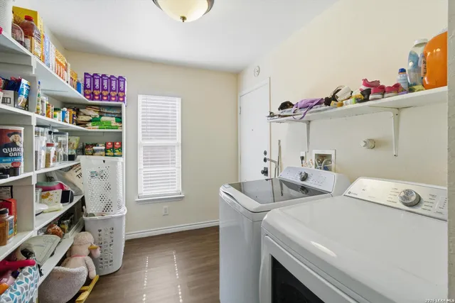 $1,800 | 5022 Coral Flounder, San Antonio, TX 78244