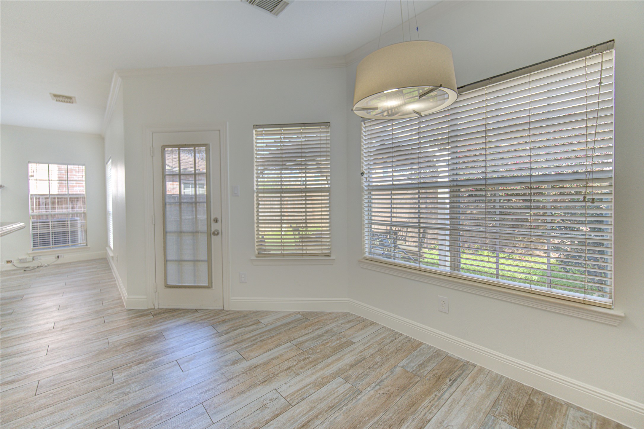1115 Enclave Square East Houston, TX 77077 - Photo 11 of 42