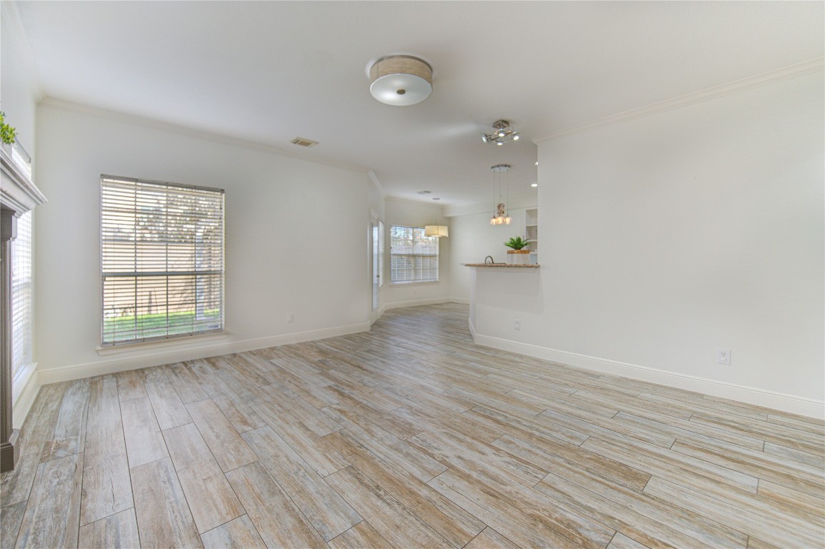 1115 Enclave Square East Houston, TX 77077 - Photo 15 of 42