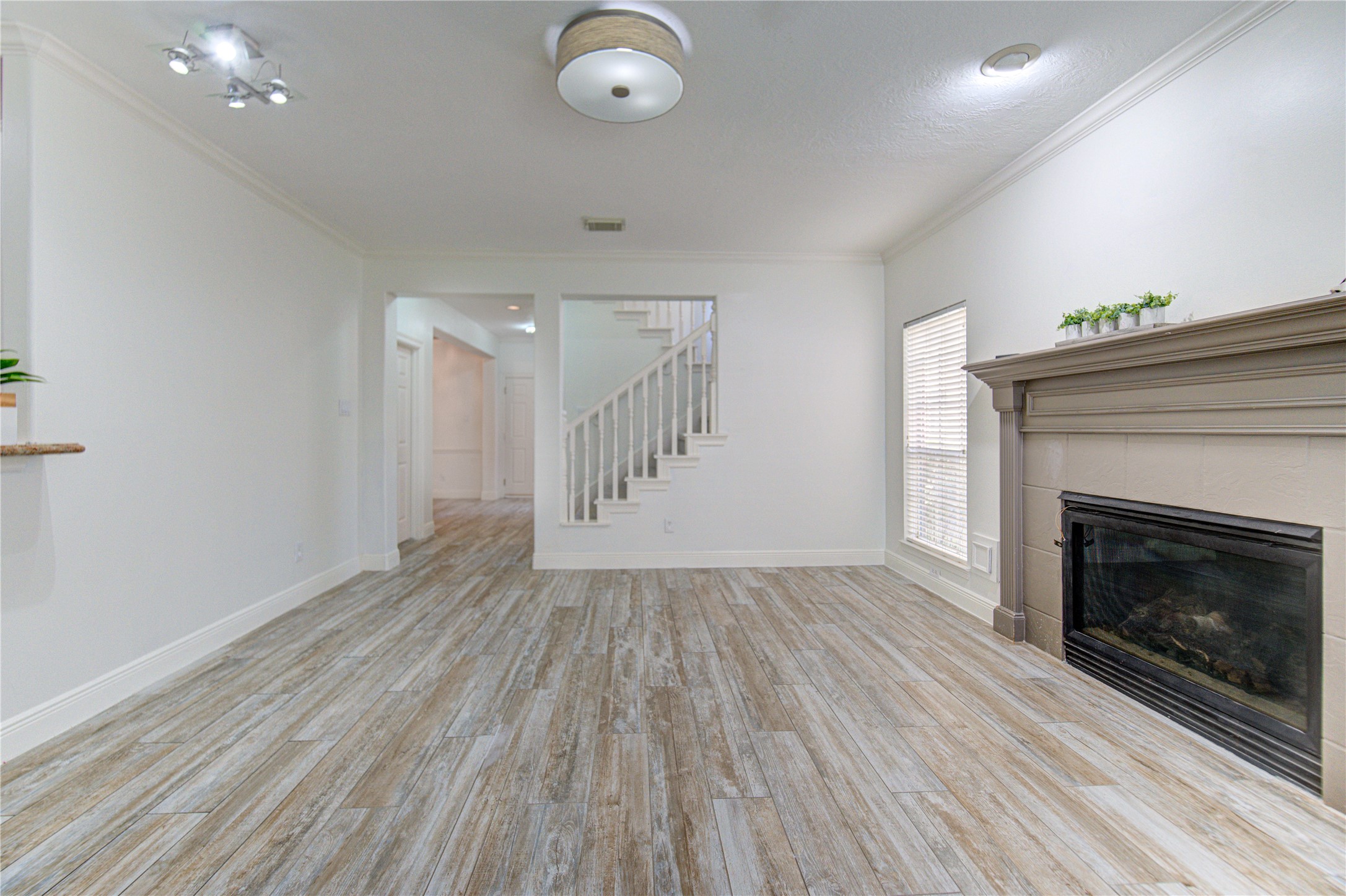 1115 Enclave Square East Houston, TX 77077 - Photo 18 of 42