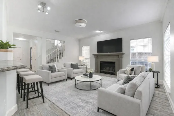 $2,750 | 1115 Enclave Square East, Houston, TX 77077