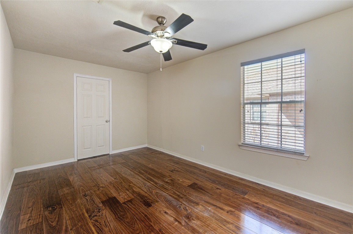 1115 Enclave Square East Houston, TX 77077 - Photo 35 of 42