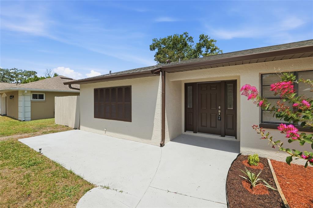2433 Waterfall Drive Spring Hill, FL 34608 - Photo 4 of 42