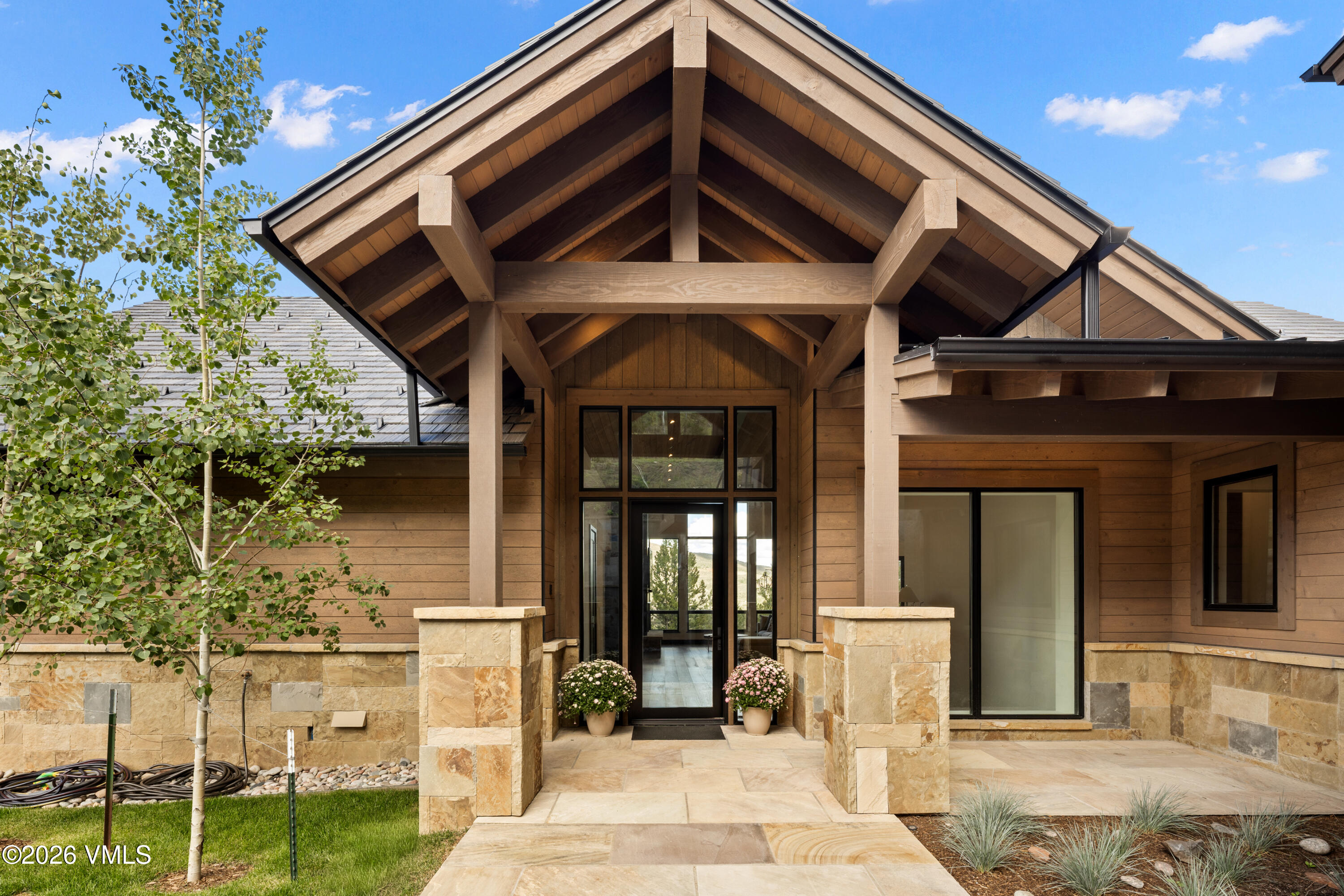 171 Sunquist Road Edwards, CO 81632 - Photo 3 of 40 Exterior Entry 2