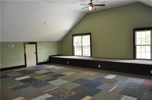 1484 Carter Road Decherd, TN 37324 - Photo 13 of 20 Gallery Image 13