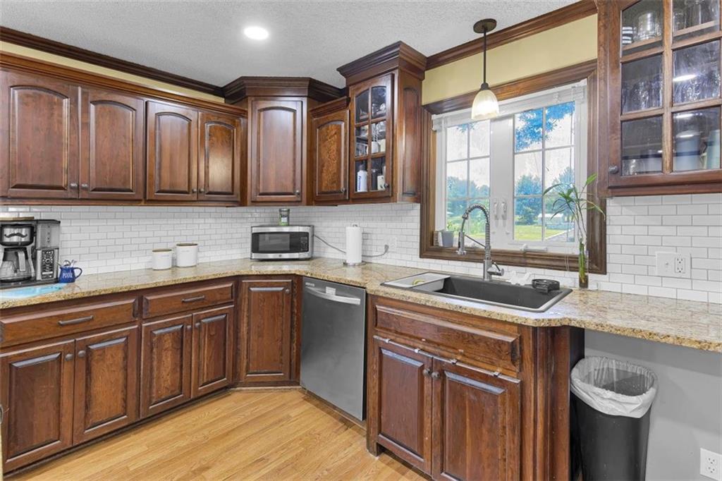 111 Elm Street Lathrop, MO 64465 - Photo 24 of 63
