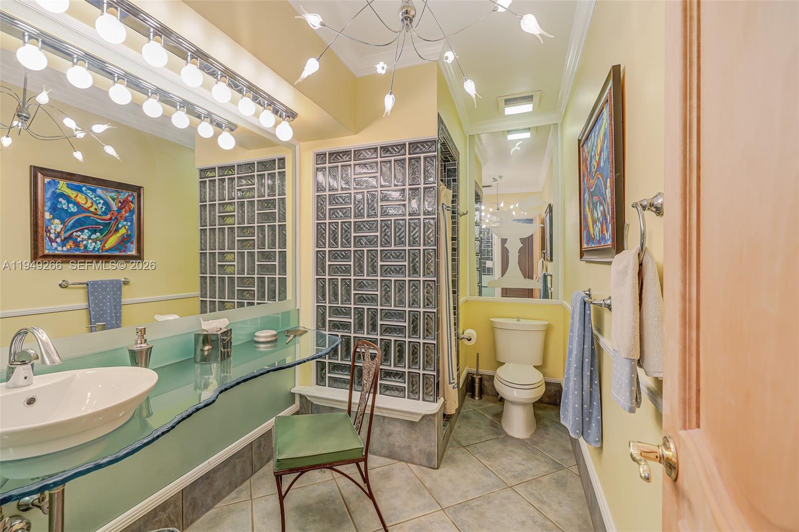 18975 Southwest 224th Street Miami, FL 33170 - Photo 23 of 97 Bathroom #2