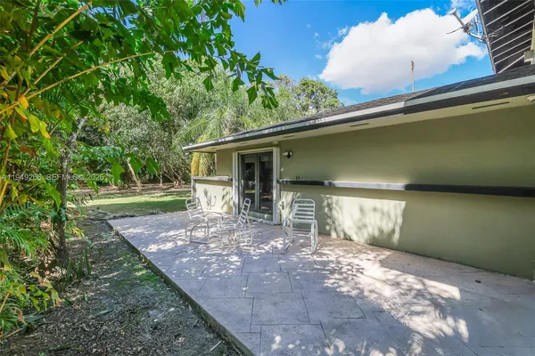 $2,795,000 | 18975 Southwest 224th Street, Miami, FL 33170