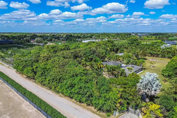 $2,795,000 | 18975 Southwest 224th Street, Miami, FL 33170