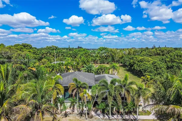 $2,795,000 | 18975 Southwest 224th Street, Miami, FL 33170