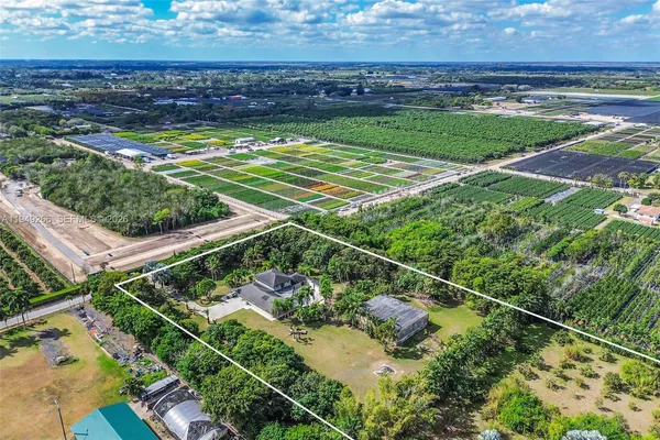 $2,795,000 | 18975 Southwest 224th Street, Miami, FL 33170