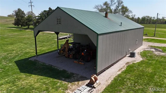 $699,000 | 12503 County Road 292, Bloomfield, MO 63825