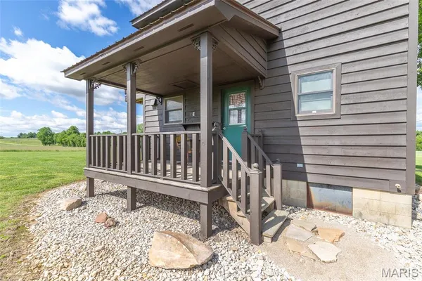 $690,000 | 12503 County Road 292, Bloomfield, MO 63825