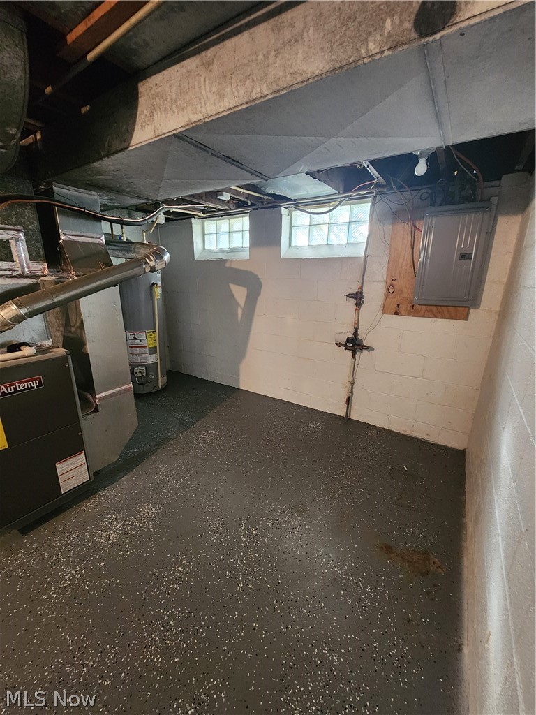 2199 North Taylor Road Cleveland Heights, OH 44112 - Photo 19 of 19 Basement with water heater