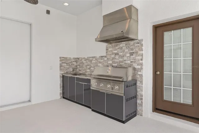 $1,177,000 | 5092 Northeast 81st Boulevard, Wildwood, FL 34785