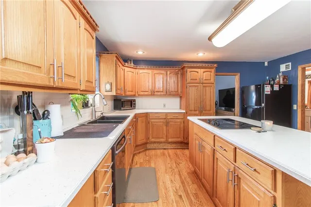 $399,900 | 1162 Southwest 225th Road, Holden, MO 64040