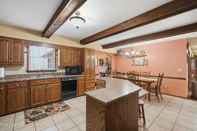 $475,000 | 4052 Purchase Ridge Road, Duffield, VA 24244