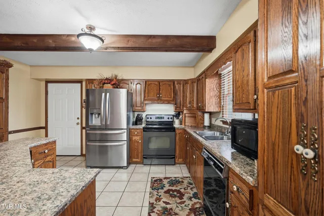 $475,000 | 4052 Purchase Ridge Road, Duffield, VA 24244