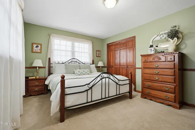 $475,000 | 4052 Purchase Ridge Road, Duffield, VA 24244