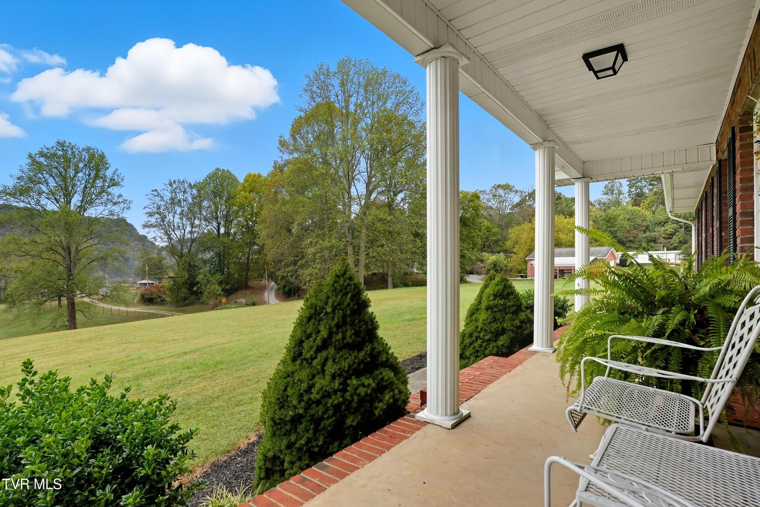 4052 Purchase Ridge Road Duffield, VA 24244 - Photo 5 of 42 7_dsc06876