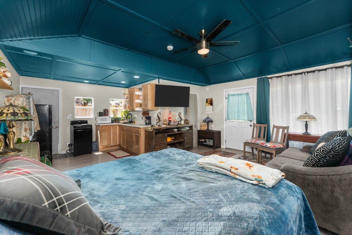 1158 Madison Street Red Bluff, CA 96080 - Photo 45 of 55