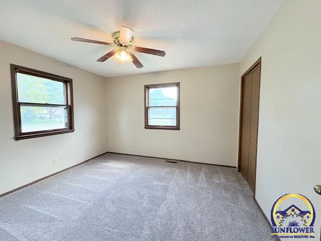 $239,900 | 2043 Schaeffer Way, Emporia, KS 66801