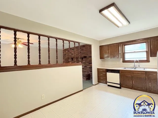 $239,900 | 2043 Schaeffer Way, Emporia, KS 66801