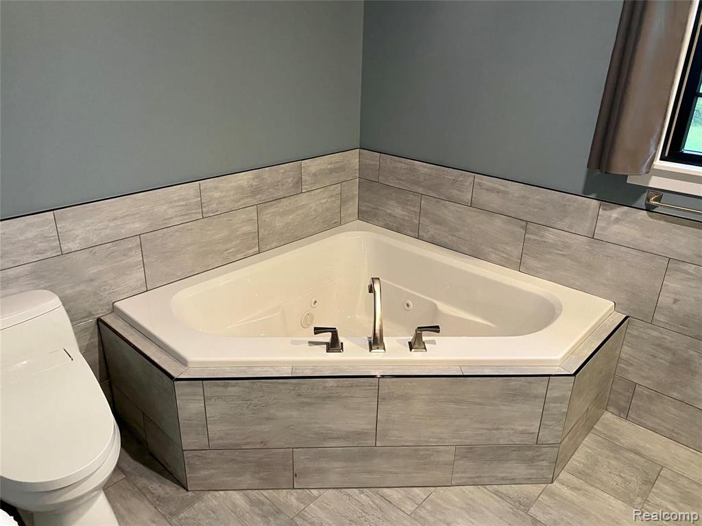 568 South Elba Road Lapeer, MI 48446 - Photo 29 of 43