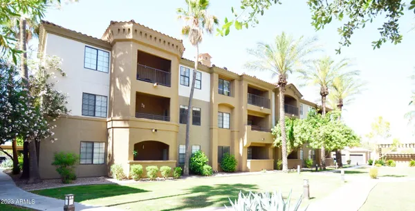 $1,300 | 5302 East Van Buren Street, Unit 1046, Phoenix, AZ 85008