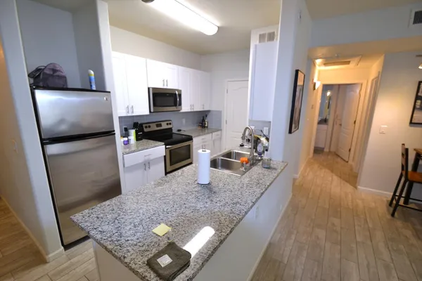 $1,300 | 5302 East Van Buren Street, Unit 1046, Phoenix, AZ 85008