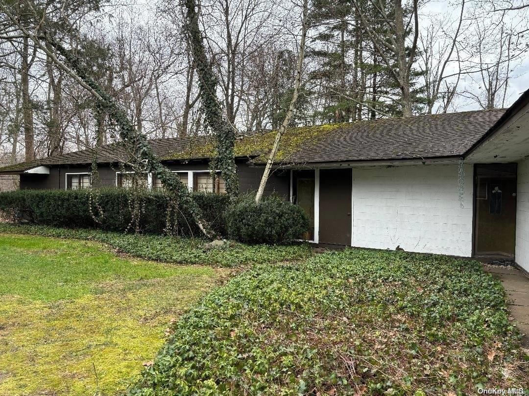 928 A Middle Neck Road Great Neck, NY 11024 - Photo 1 of 1 Gallery Image 1