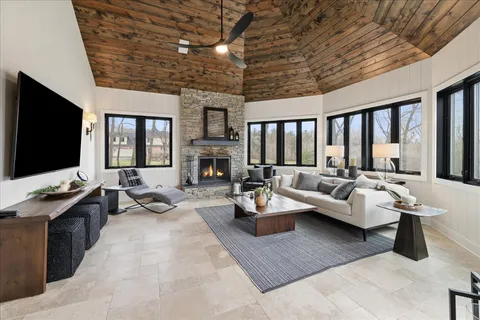 $2,999,900 | 3873 Carlisle Drive, Crystal Lake, IL 60012