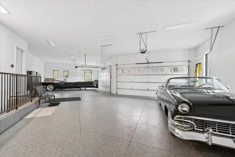 $2,999,900 | 3873 Carlisle Drive, Crystal Lake, IL 60012