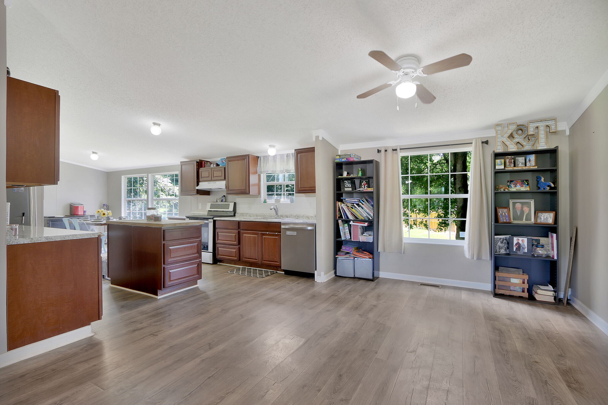 2218 Lee Road Spring Hill, TN 37174 - Photo 4 of 19