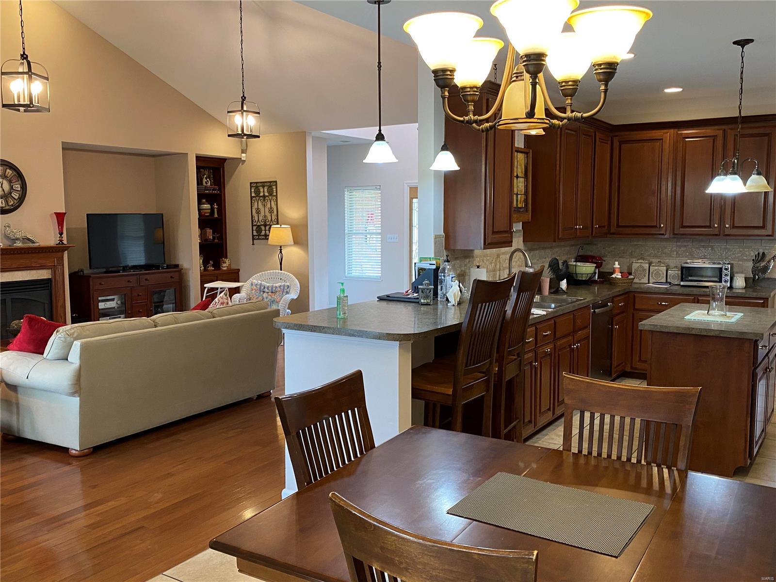 475 Sappington Barracks Road St. Louis, MO 63125 - Photo 11 of 27