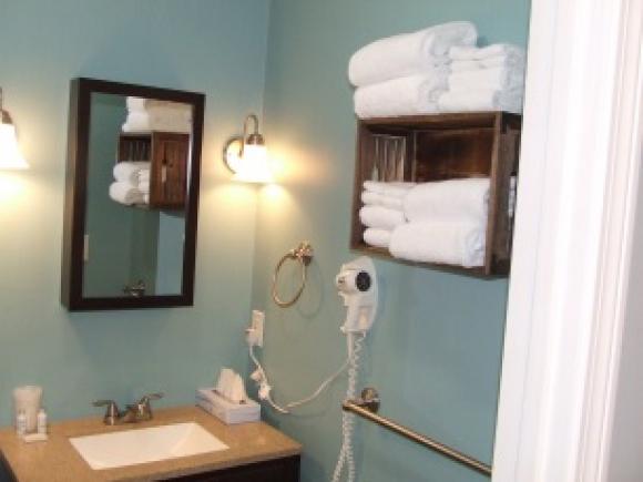 36 Lodge Road, Unit A103 Lincoln, NH 03251 - Photo 12 of 21 Gallery Image 12