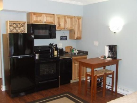 36 Lodge Road, Unit A103 Lincoln, NH 03251 - Photo 5 of 21 Gallery Image 5