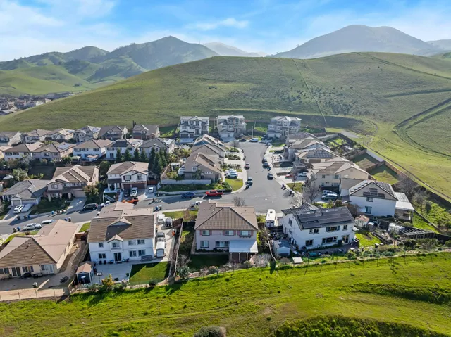 $799,000 | 4068 Barn Hollow Way, Antioch, CA 94509