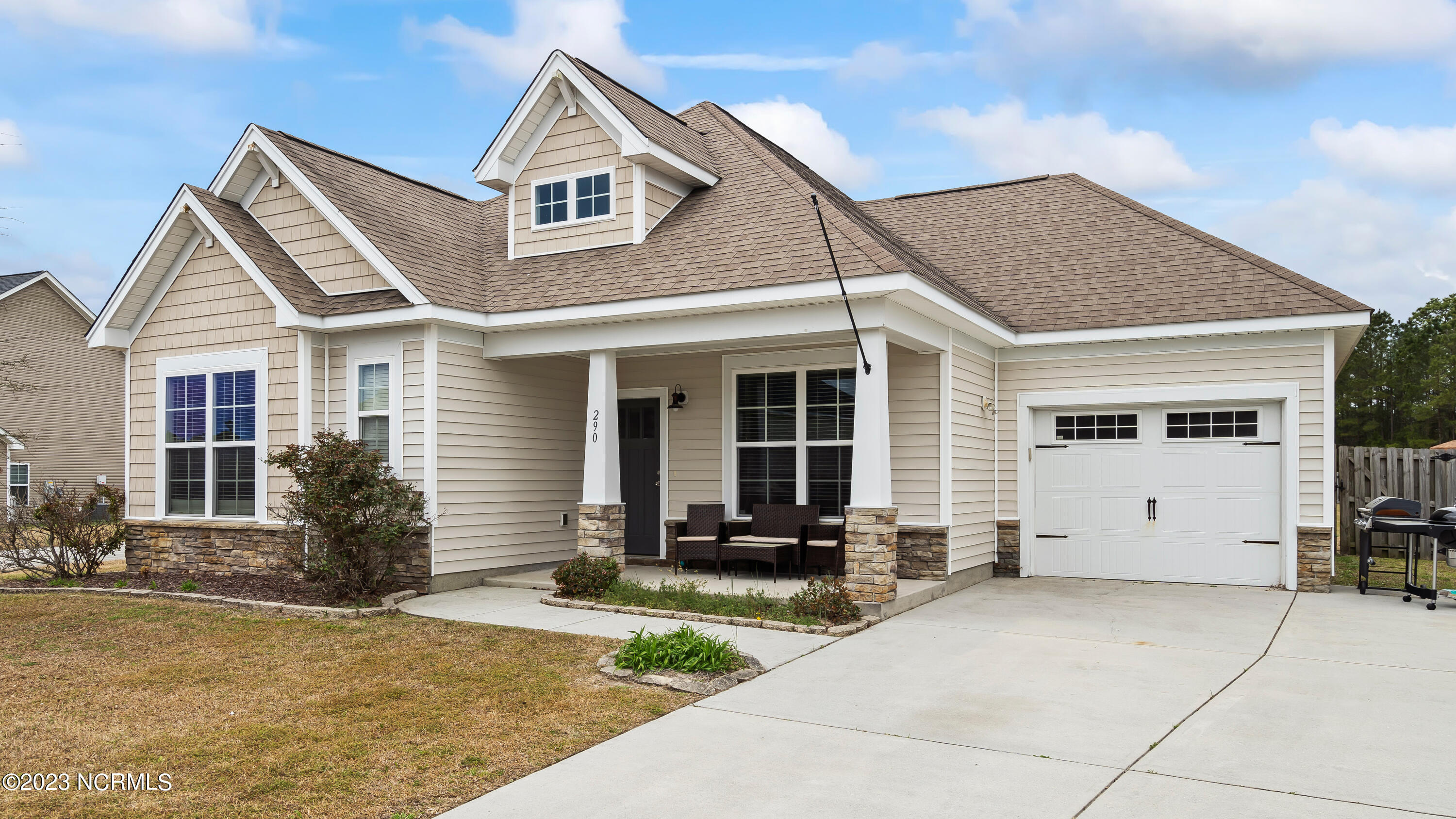 290 Southwest Plantation Drive Maple Hill, NC 28454 - Photo 2 of 24 2