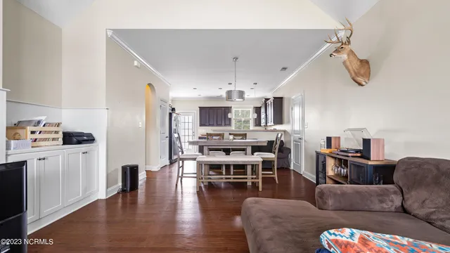 $1,700 | 290 Southwest Plantation Drive, Maple Hill, NC 28454