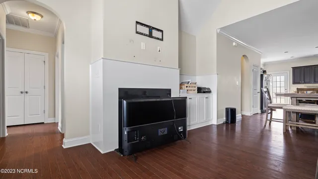 $1,700 | 290 Southwest Plantation Drive, Maple Hill, NC 28454