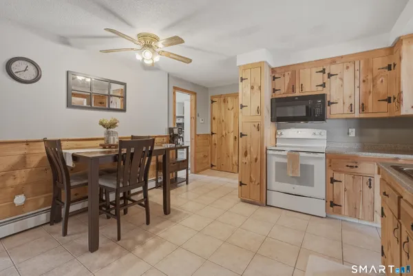 $2,200 | 9 Morrison Street, Unit 1, Vernon, CT 06066